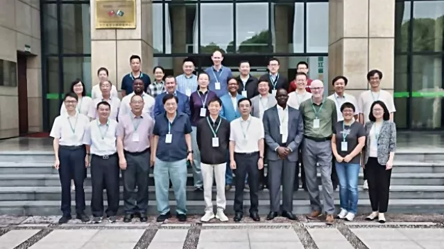 Group photo of the 2026 Annual Meeting for the Clonal Rice Project.